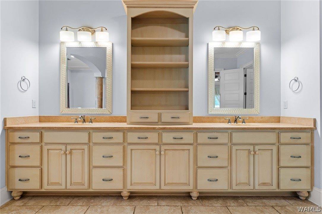 13509 Rice Point Lane, Northport, AL 35473