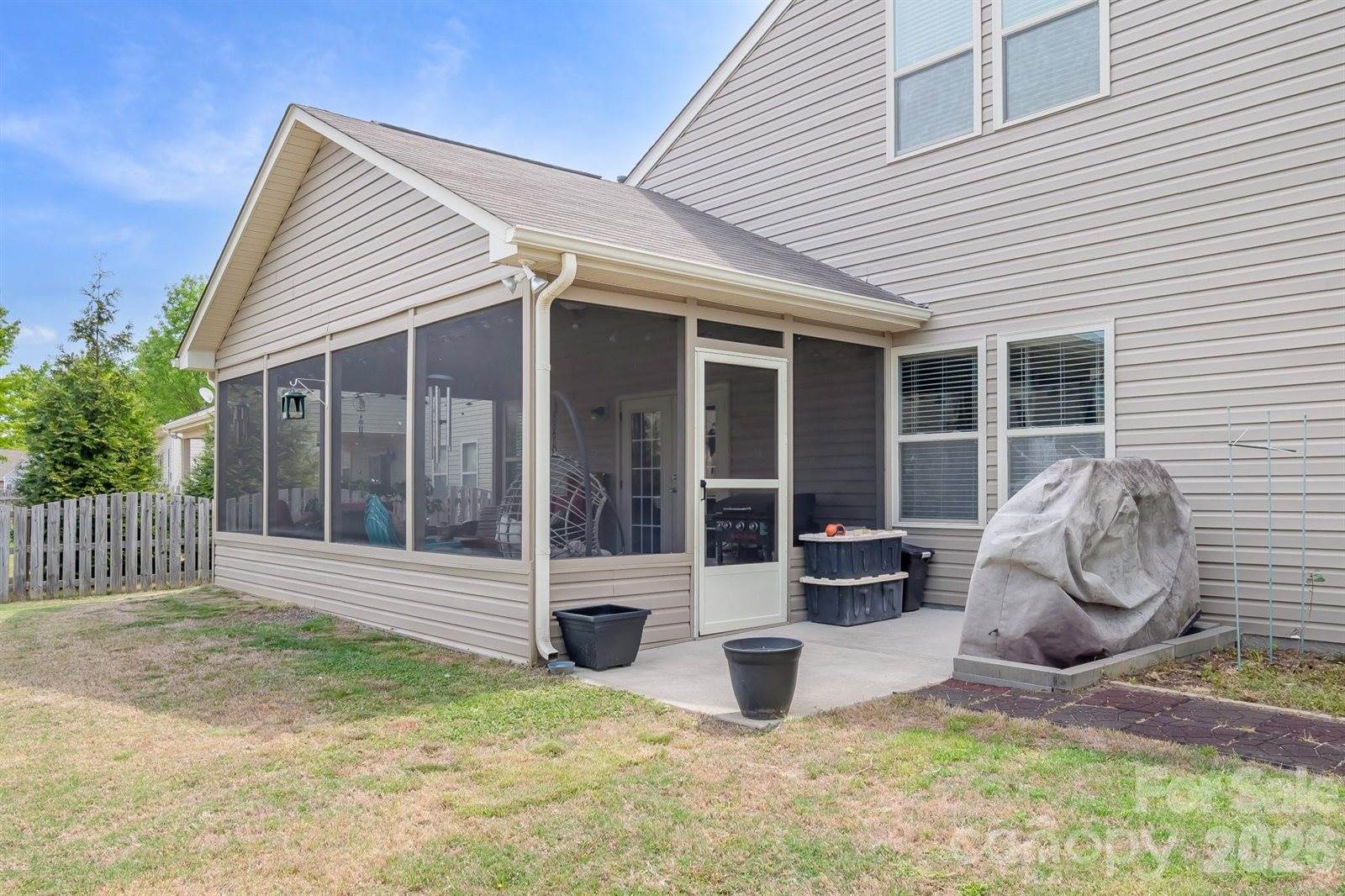 1710 Yellow Daisy Drive, Matthews, NC 28104