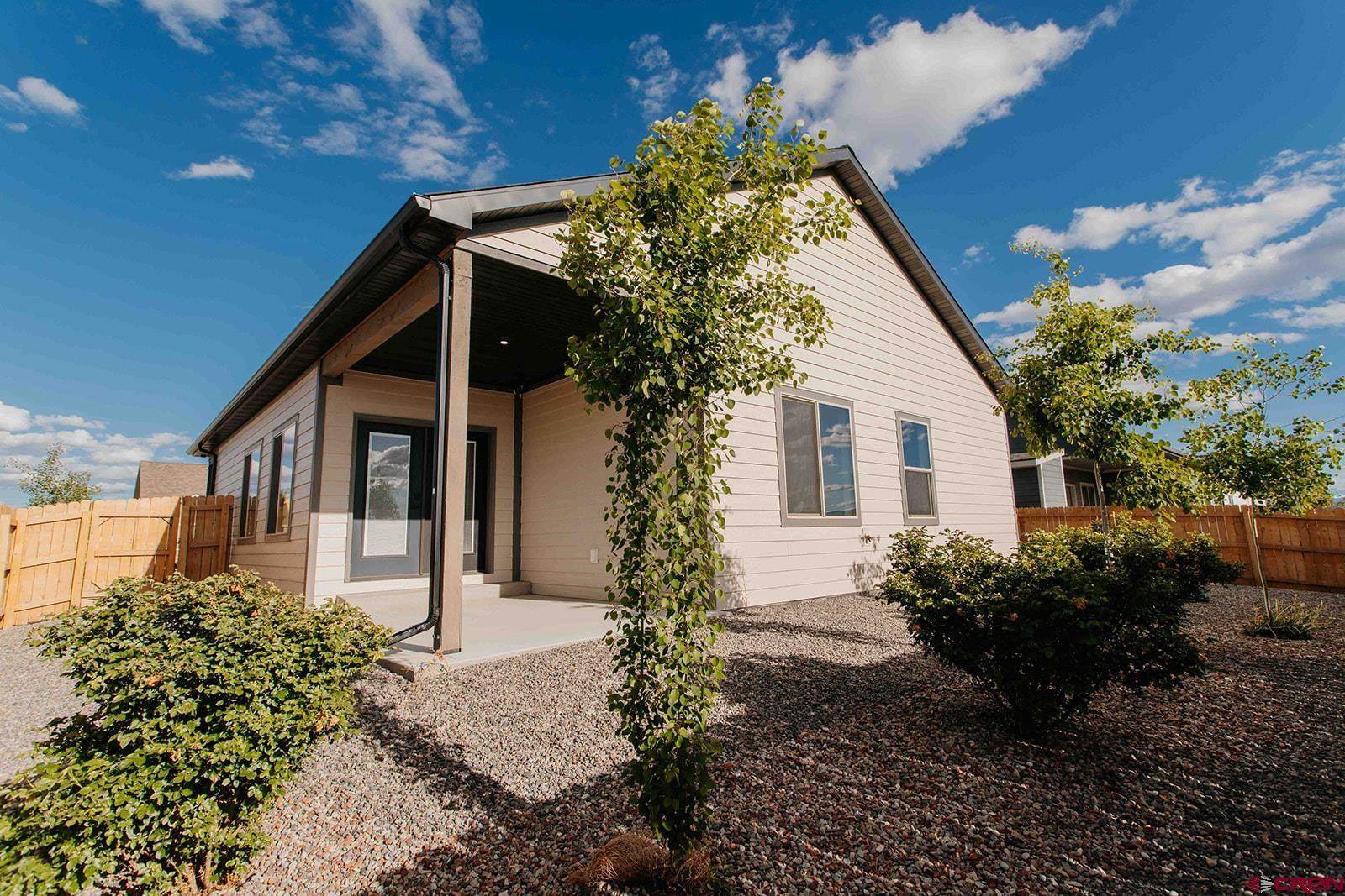 1549 Excelsior Creek Avenue, Montrose, CO 81401