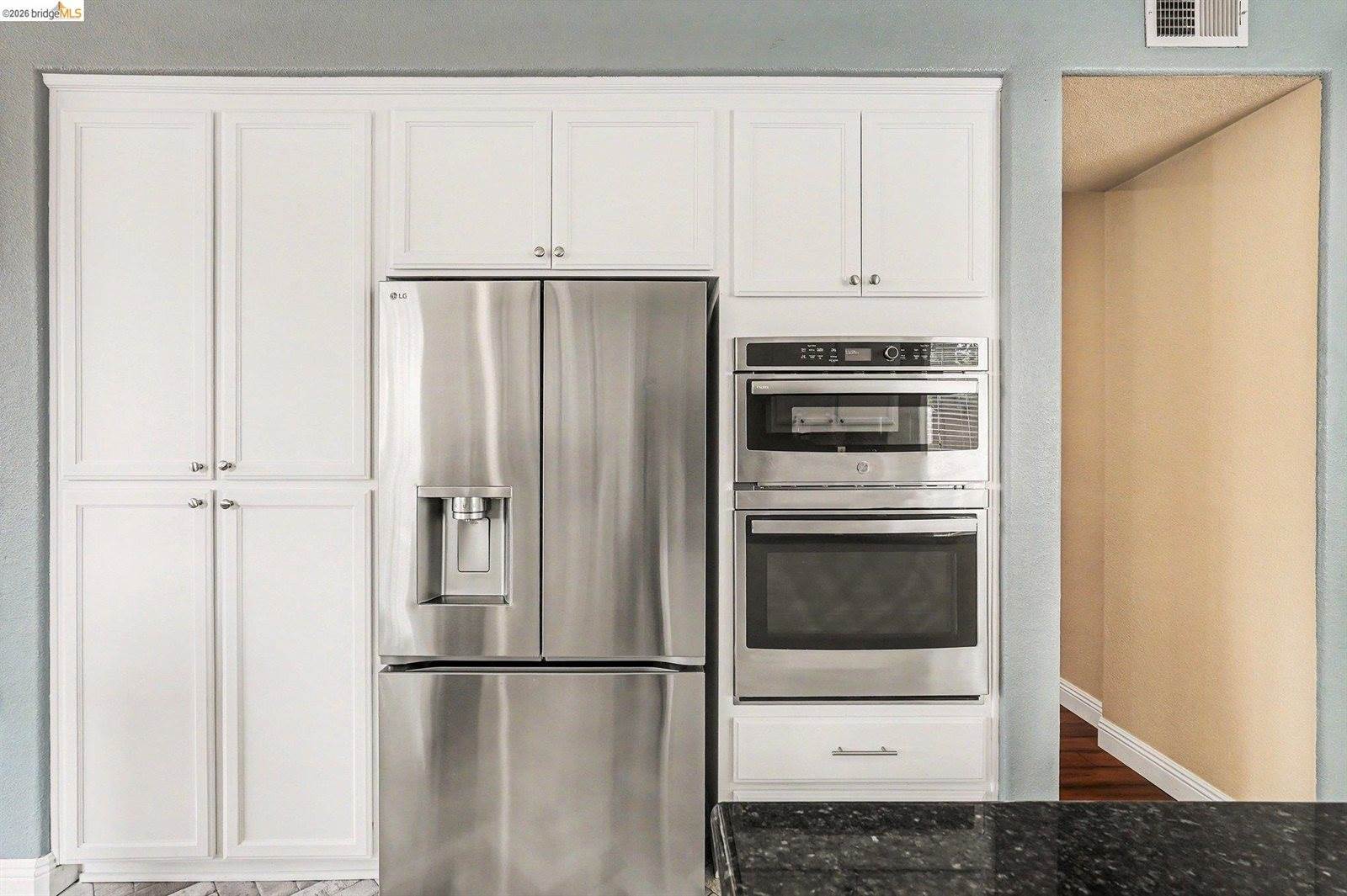 1400 Buckingham Dr, Brentwood, CA 94513