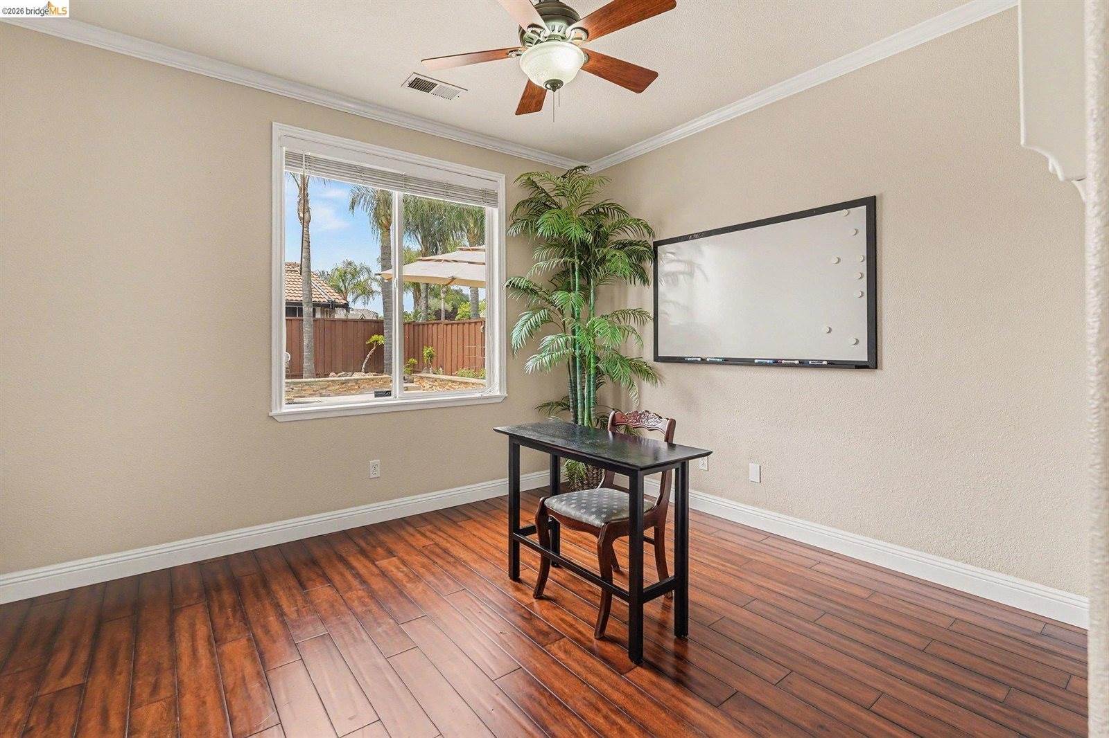 1400 Buckingham Dr, Brentwood, CA 94513