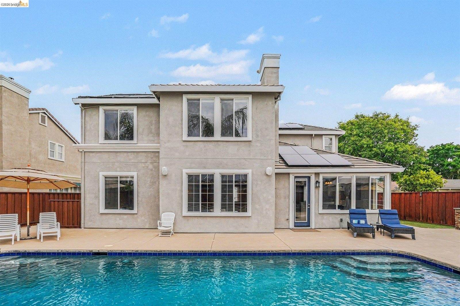 1400 Buckingham Dr, Brentwood, CA 94513