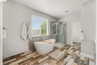 1400 Buckingham Dr, Brentwood, CA 94513