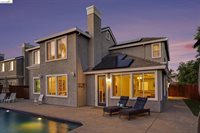 1400 Buckingham Dr, Brentwood, CA 94513