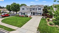 1400 Buckingham Dr, Brentwood, CA 94513