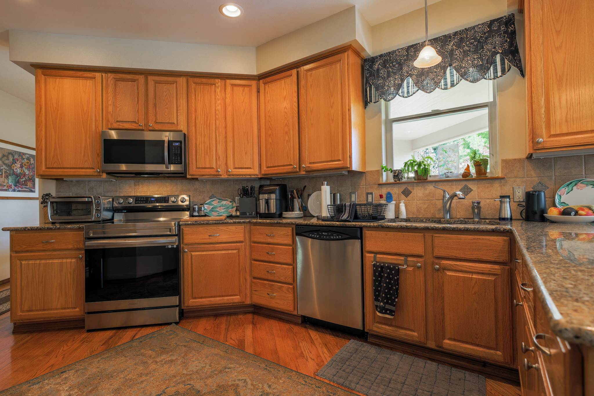 4404 Landmark DR, Mount Vernon, WA 98274