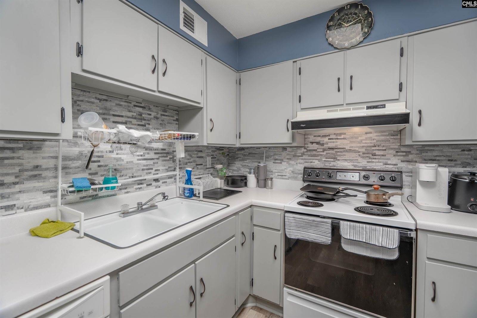 1100 Skyland, #R2, Columbia, SC 29210