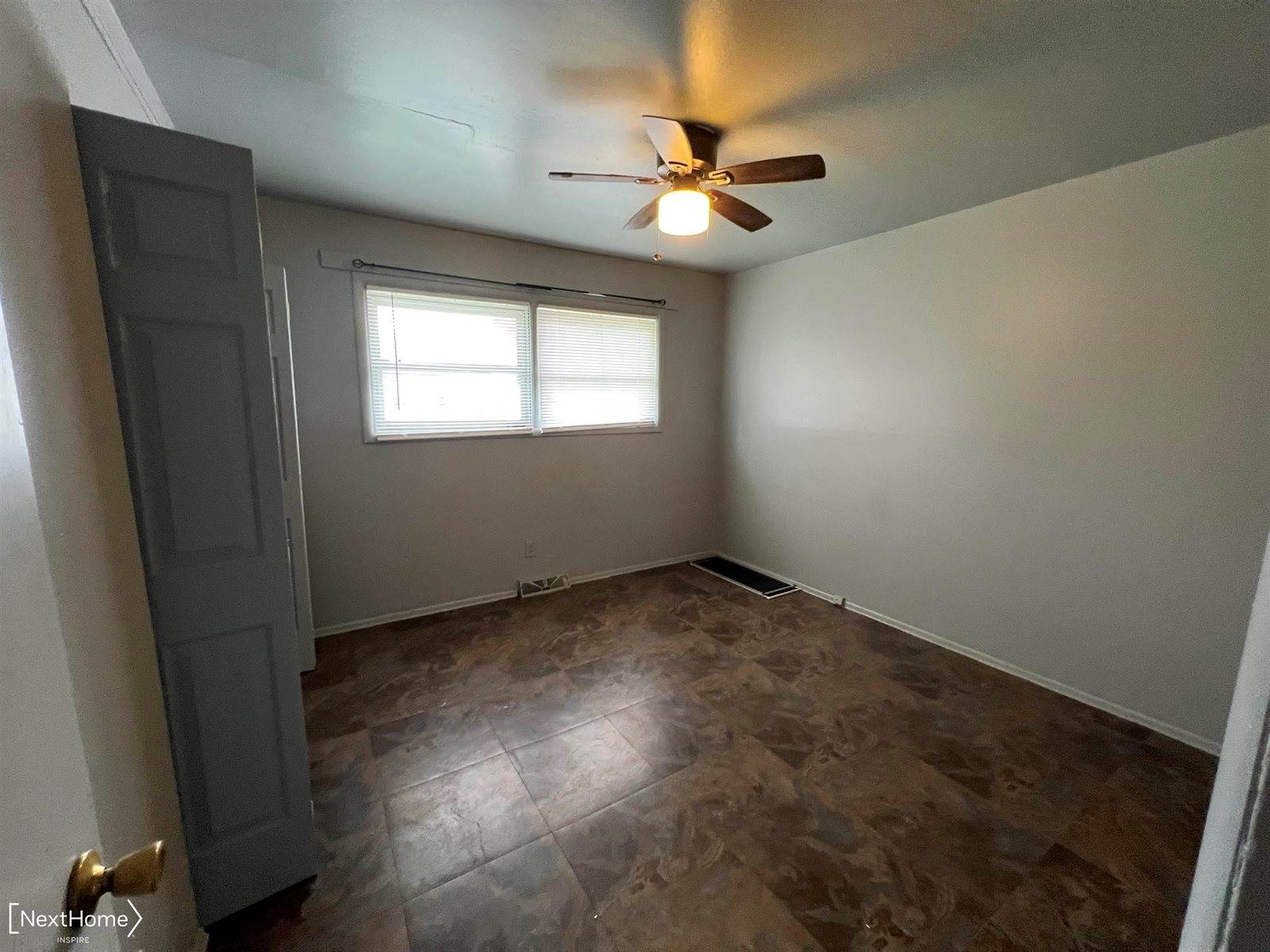 929 West Genesee Street, FlintCity_Genesee, MI 48504
