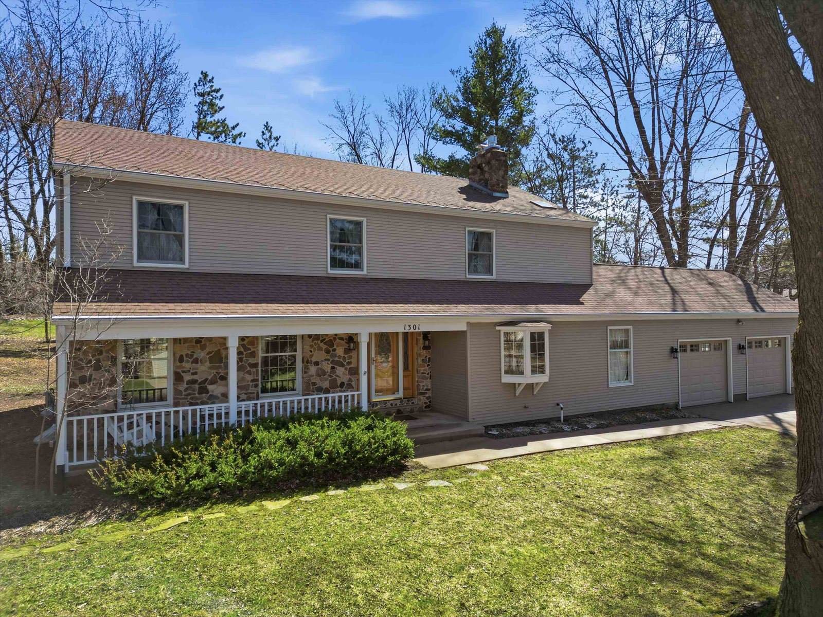 1301 N Broadway Avenue, Marshfield, WI 54449