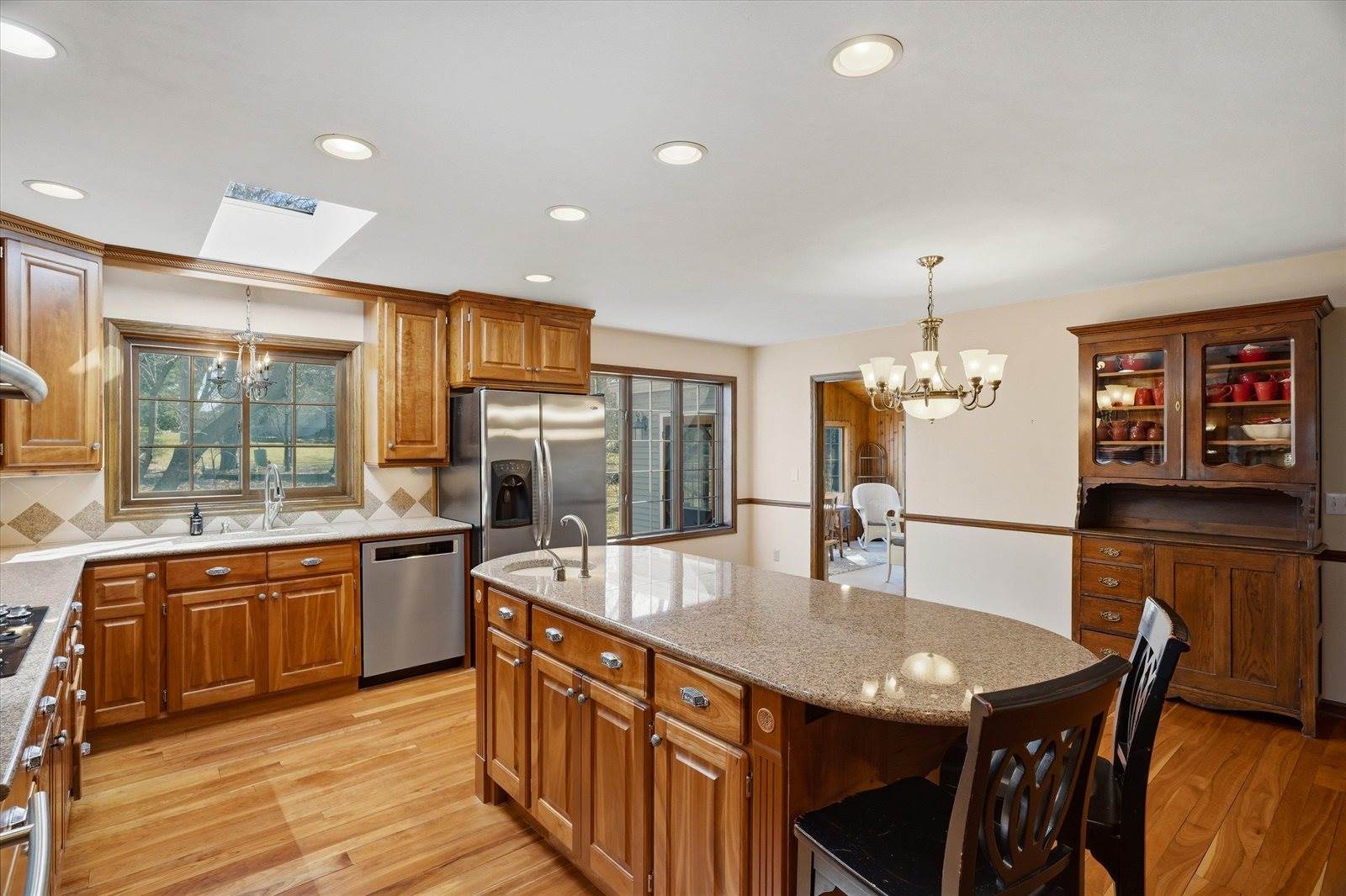 1301 N Broadway Avenue, Marshfield, WI 54449