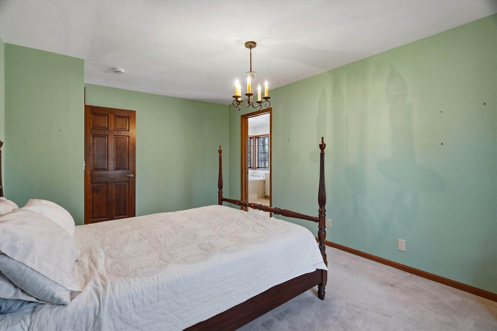 1301 N Broadway Avenue, Marshfield, WI 54449