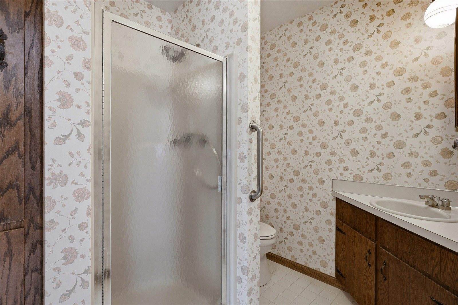 1301 N Broadway Avenue, Marshfield, WI 54449