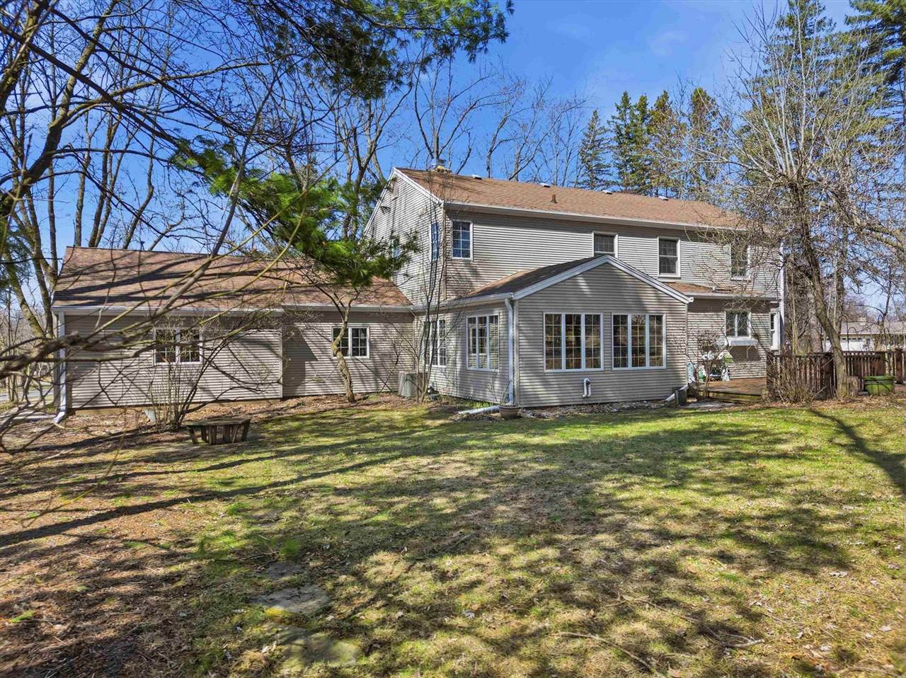 1301 N Broadway Avenue, Marshfield, WI 54449