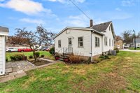 313 1st Avenue, Silvis, IL 61282