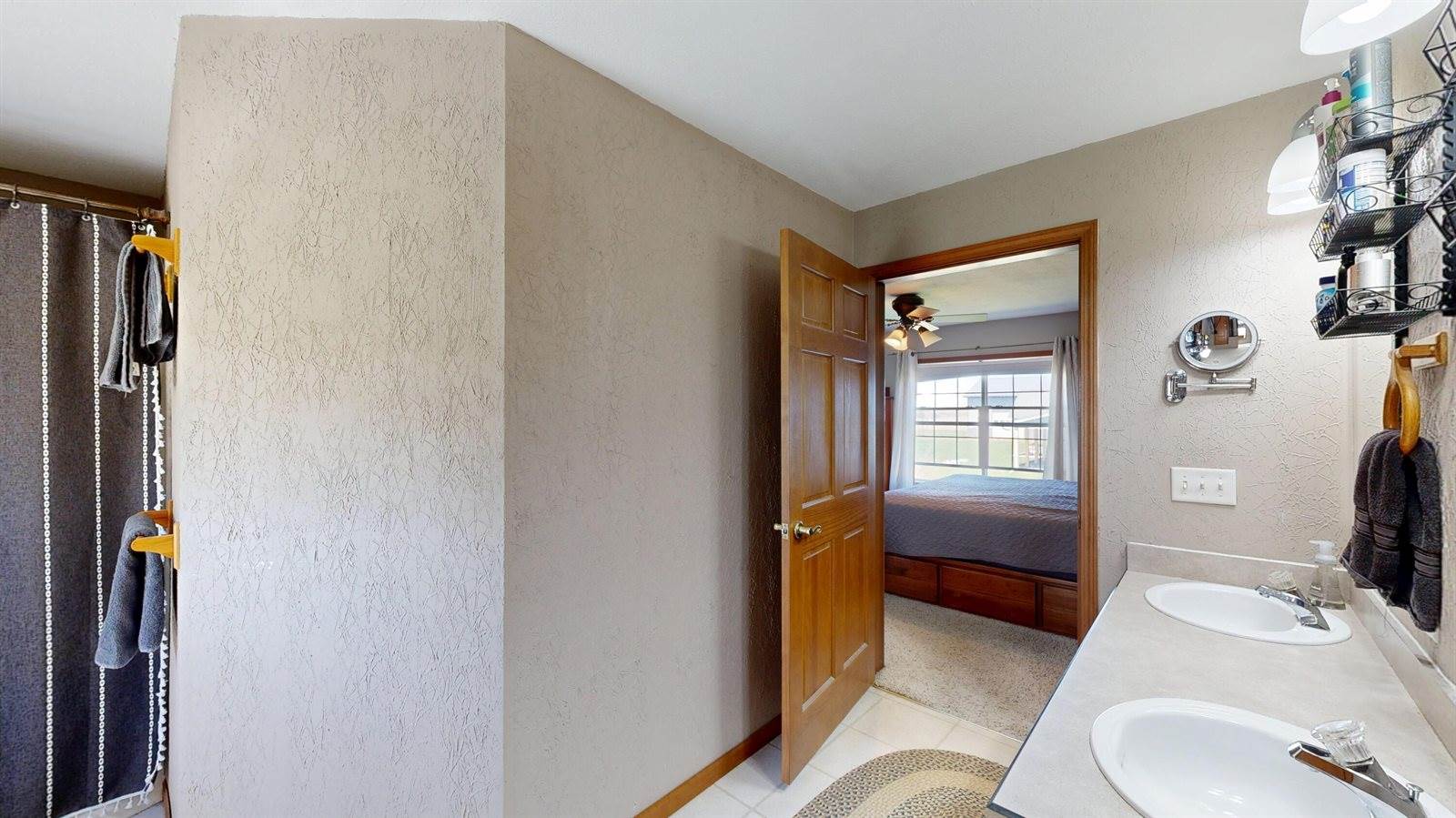 E7691 Prairie Blvd, Viroqua, WI 54667