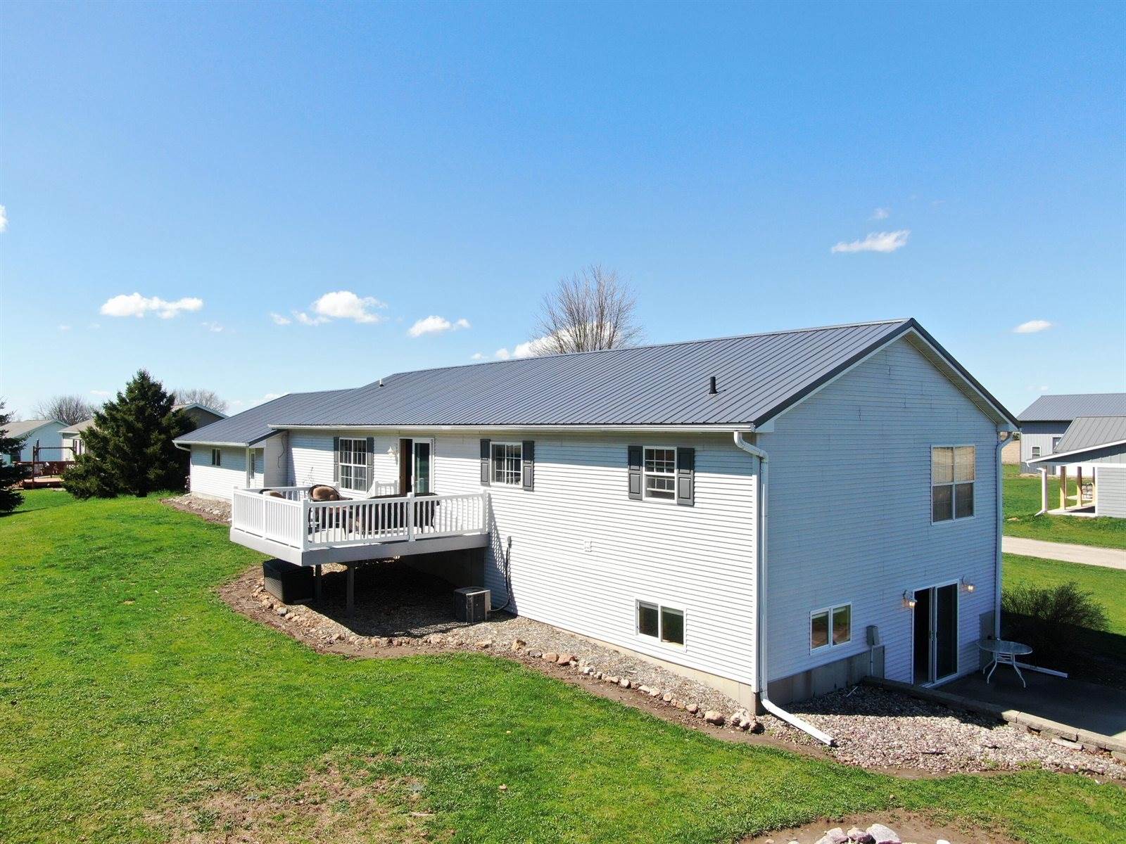 E7691 Prairie Blvd, Viroqua, WI 54667