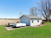 E7691 Prairie Blvd, Viroqua, WI 54667