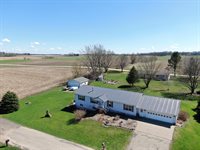 E7691 Prairie Blvd, Viroqua, WI 54667