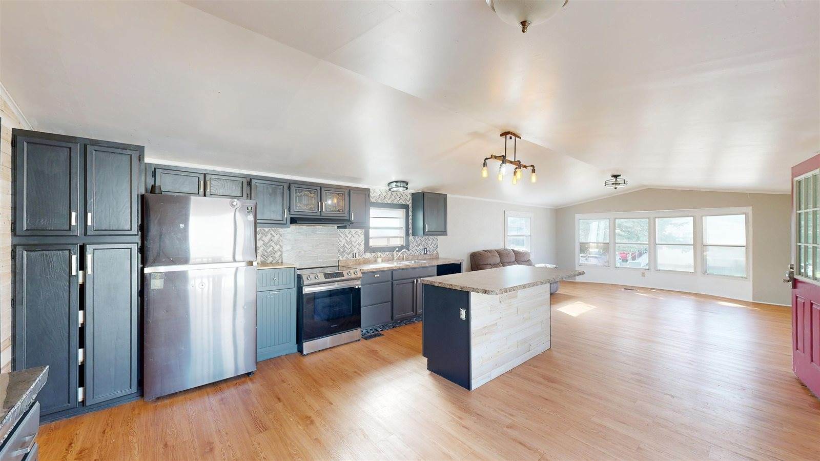 5327 South Sandpiper, La Crosse, WI 54601