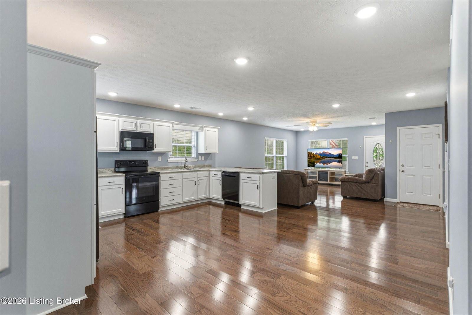 150 Michael Ln, Brandenburg, KY 40108