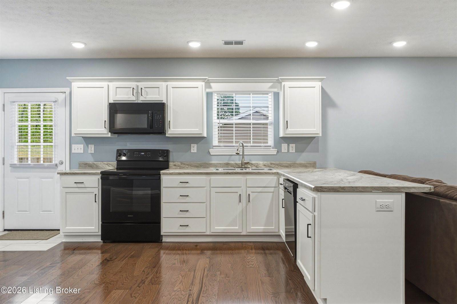 150 Michael Ln, Brandenburg, KY 40108