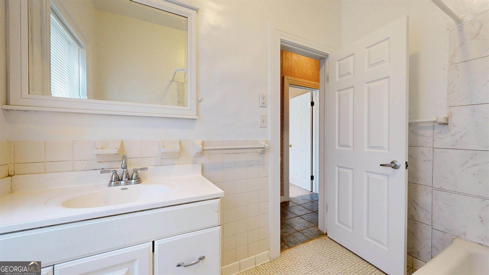 1005 Seminole Trail, Waycross, GA 31501