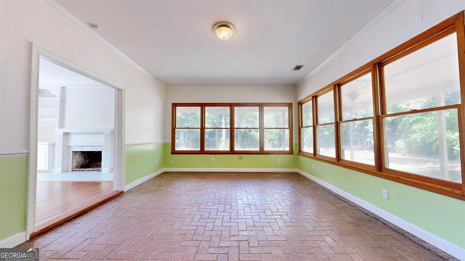 1005 Seminole Trail, Waycross, GA 31501