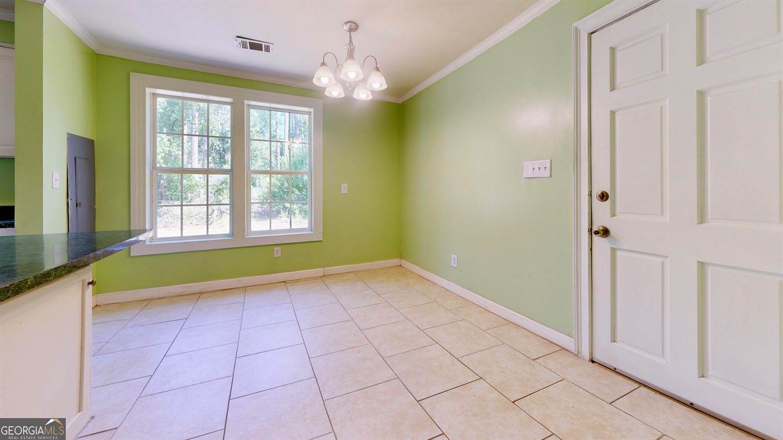 1005 Seminole Trail, Waycross, GA 31501