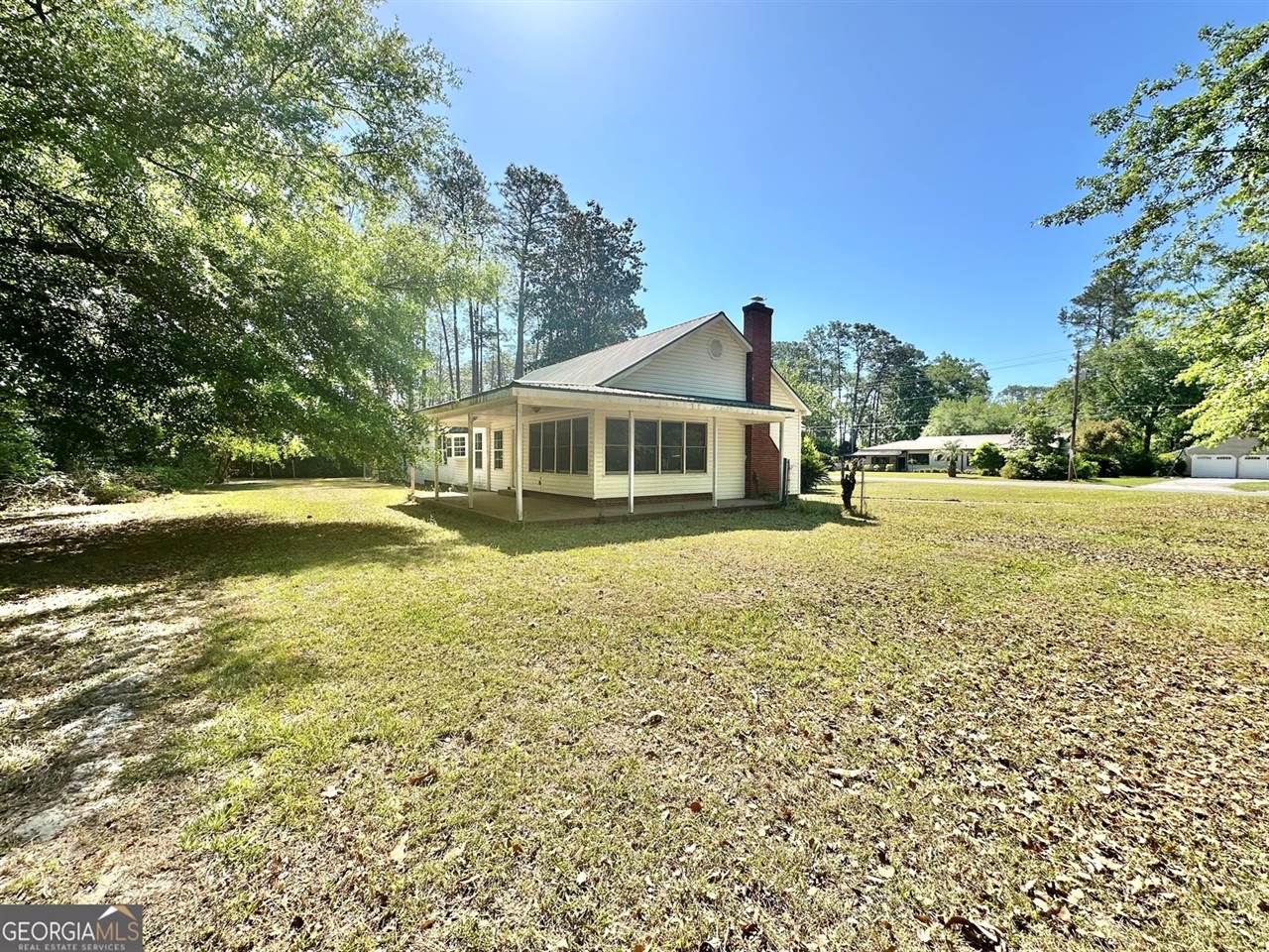 1005 Seminole Trail, Waycross, GA 31501