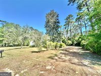 1005 Seminole Trail, Waycross, GA 31501