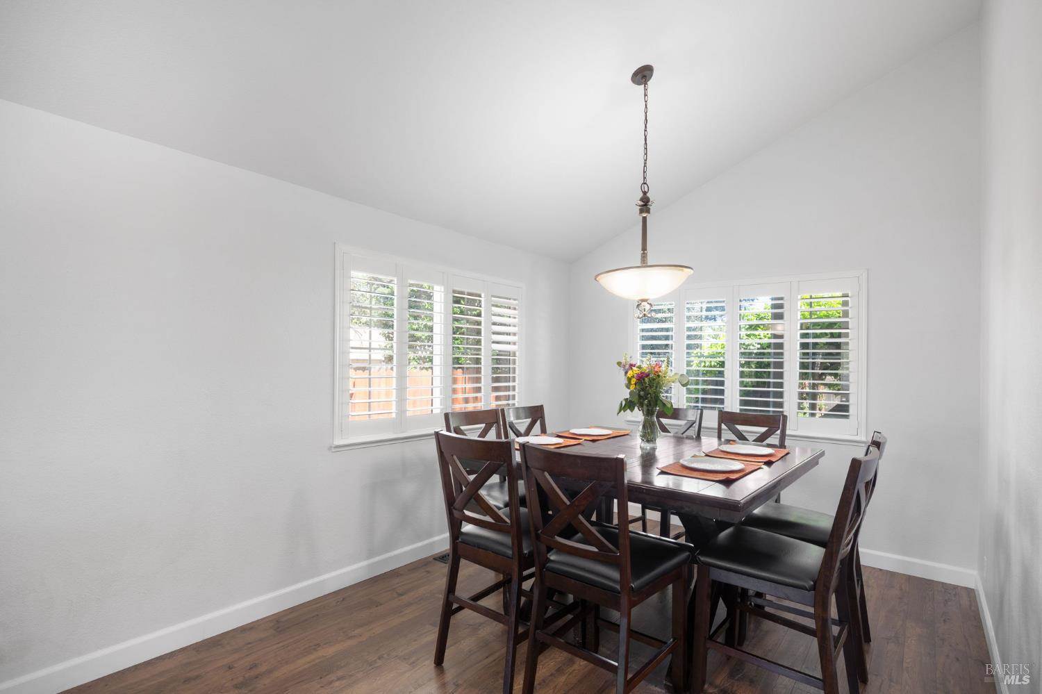 331 Bridgeport Court, Vacaville, CA 95687