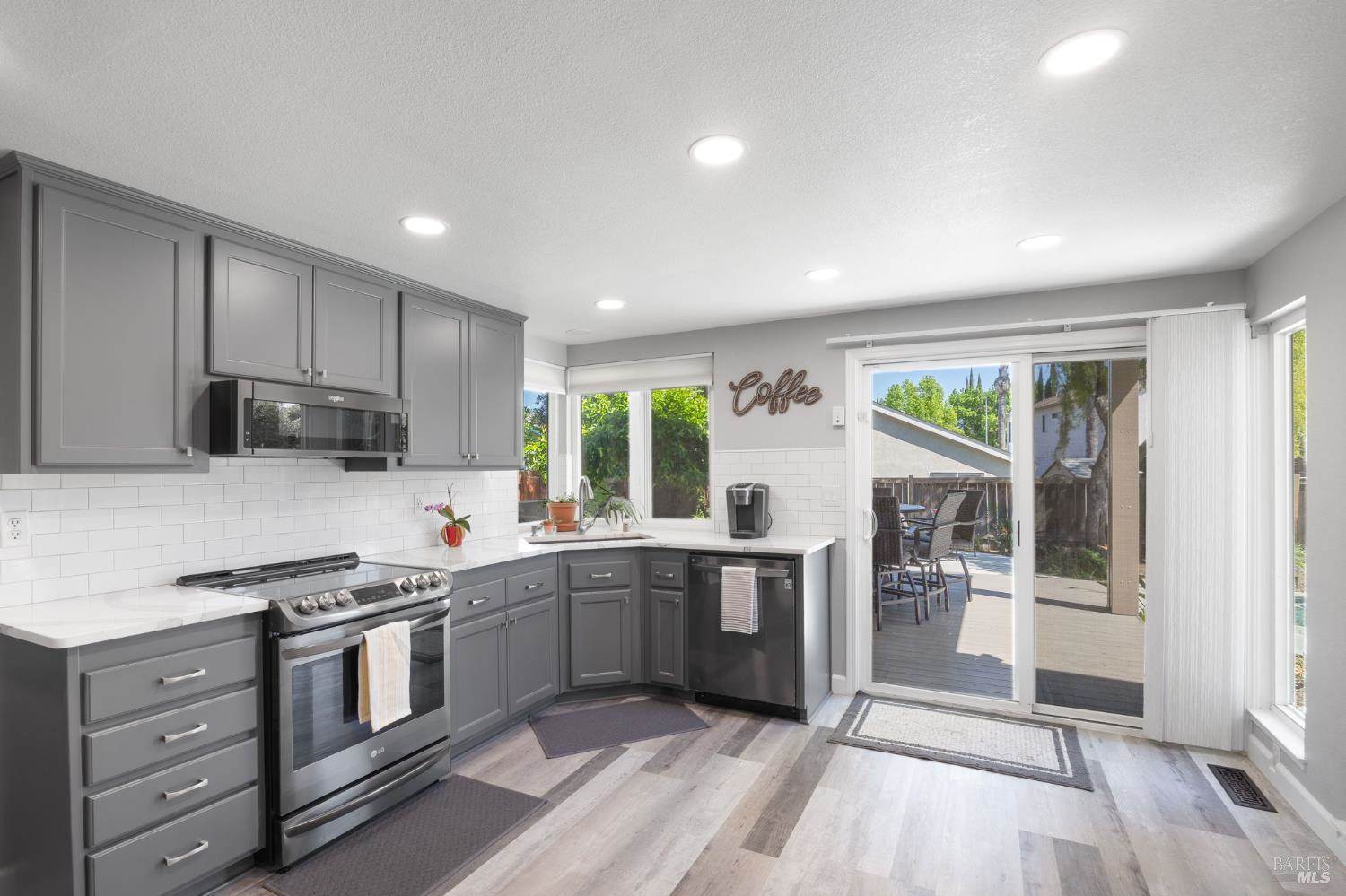 331 Bridgeport Court, Vacaville, CA 95687
