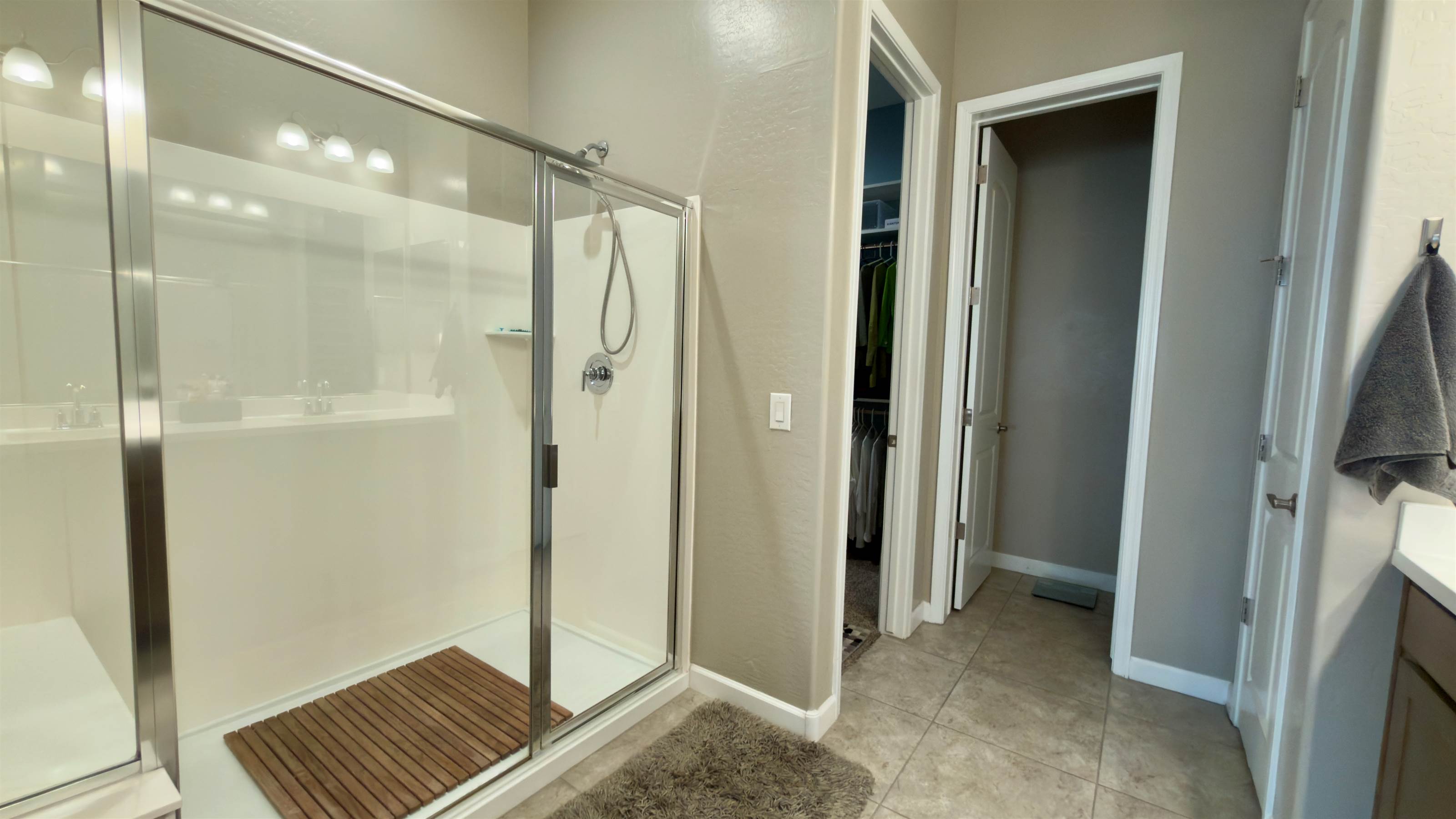 1255 N Arizona Ave, Chandler, AZ 85225