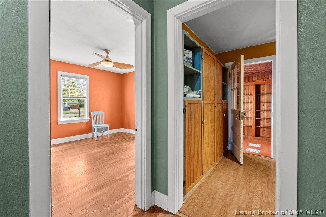 907 Allison Lane, Jeffersonville, IN 47130