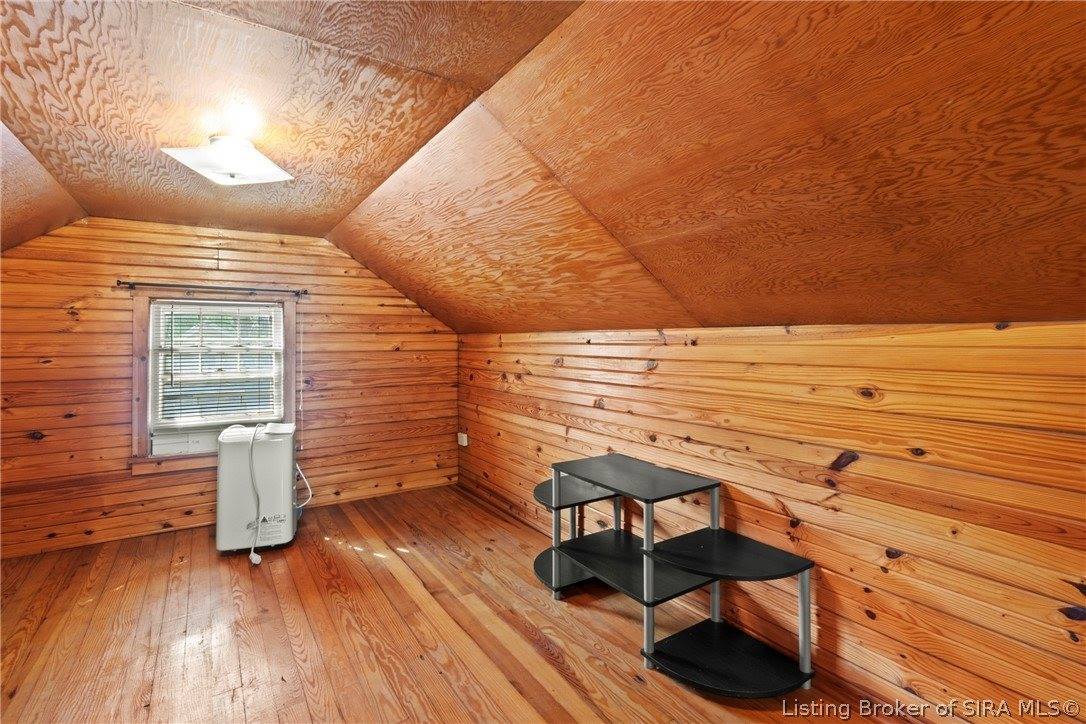 907 Allison Lane, Jeffersonville, IN 47130