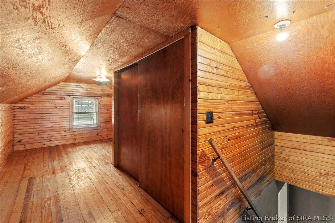 907 Allison Lane, Jeffersonville, IN 47130