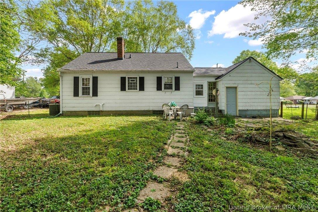 907 Allison Lane, Jeffersonville, IN 47130