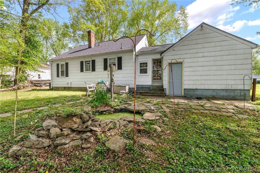 907 Allison Lane, Jeffersonville, IN 47130