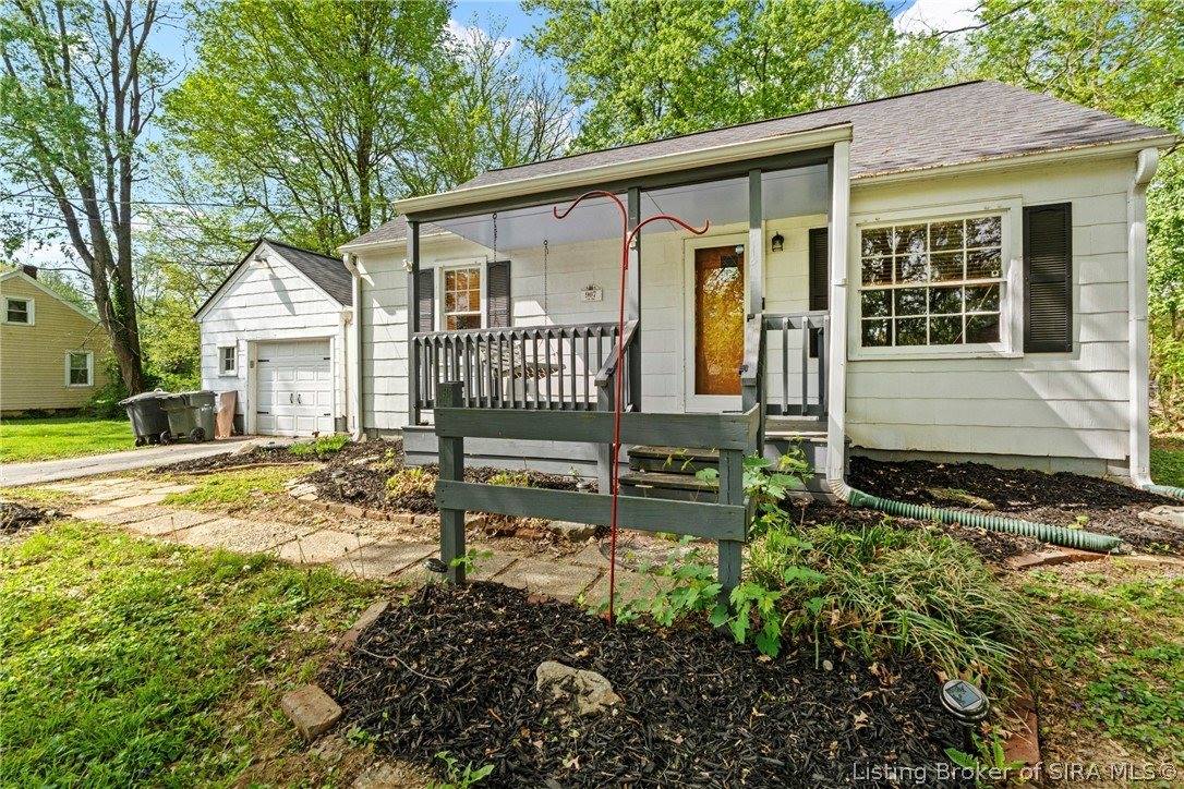 907 Allison Lane, Jeffersonville, IN 47130