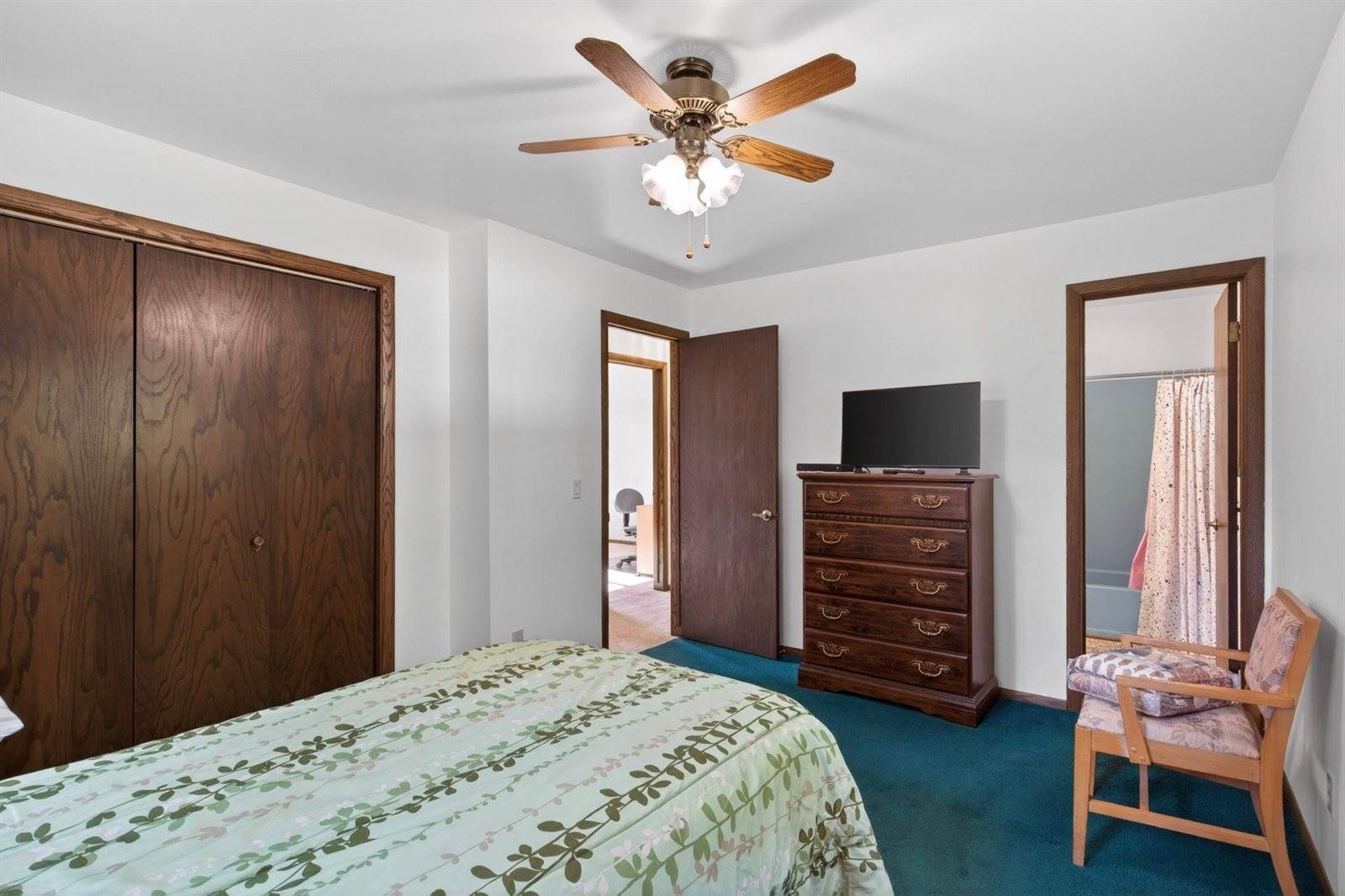 5721 Wintergreen Drive, Wisconsin Rapids, WI 54494