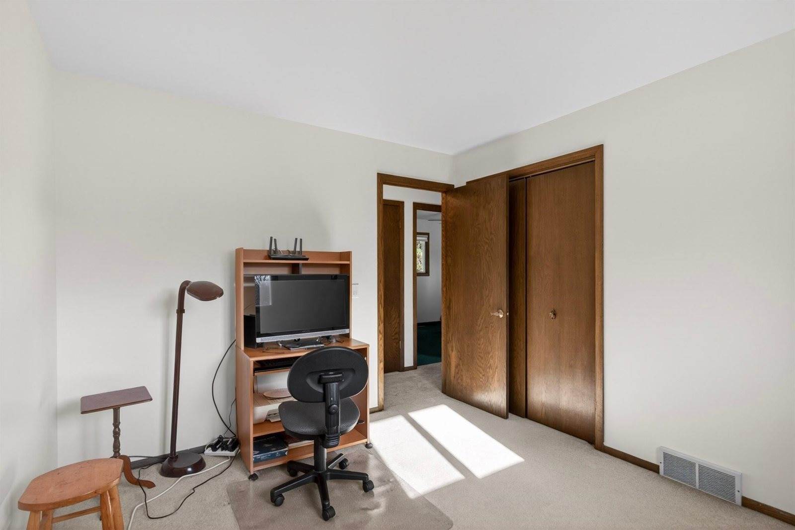 5721 Wintergreen Drive, Wisconsin Rapids, WI 54494