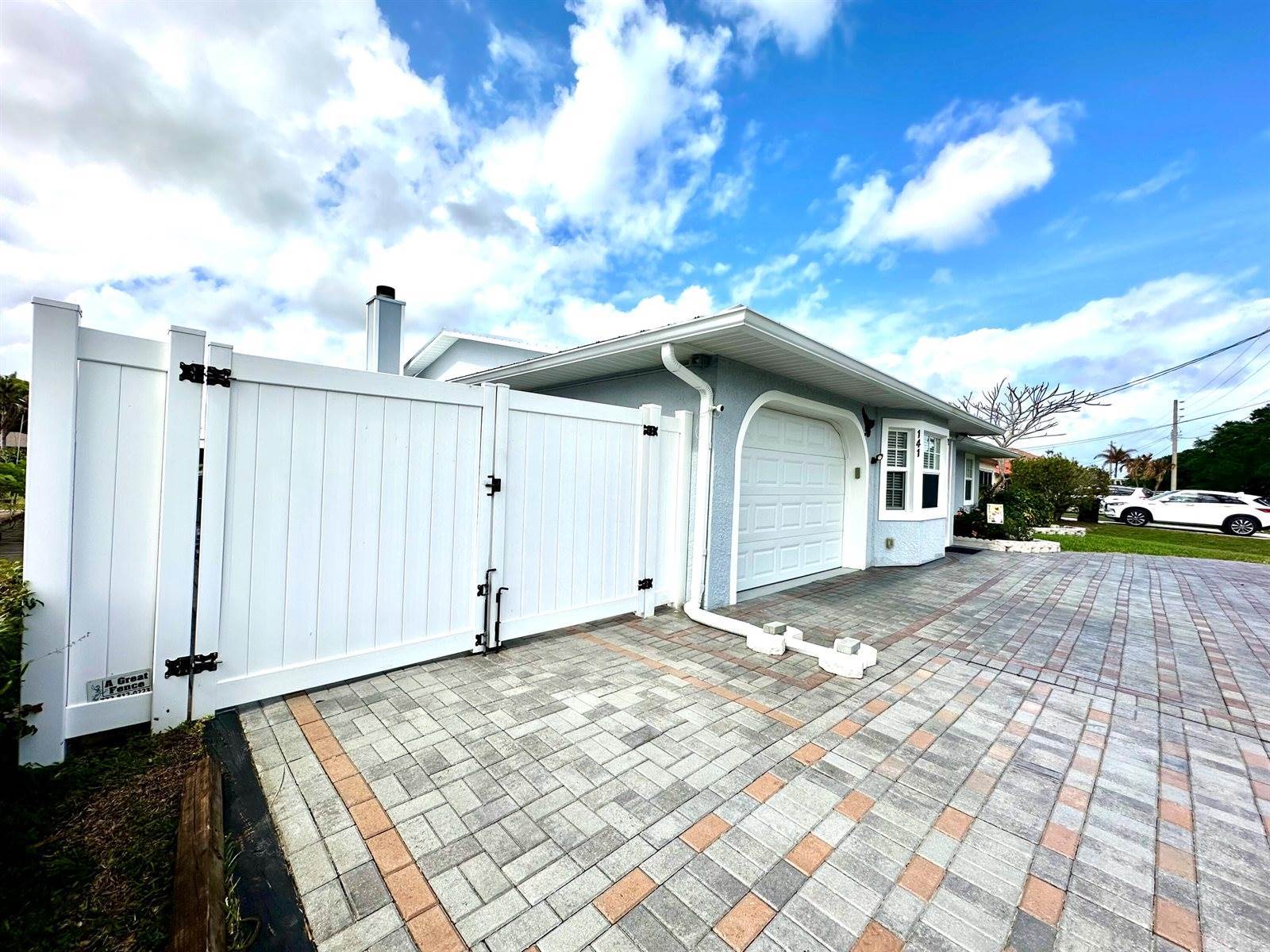 141 NE Sagamore Terrace, Port Saint Lucie, FL 34983