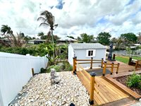 141 NE Sagamore Terrace, Port Saint Lucie, FL 34983