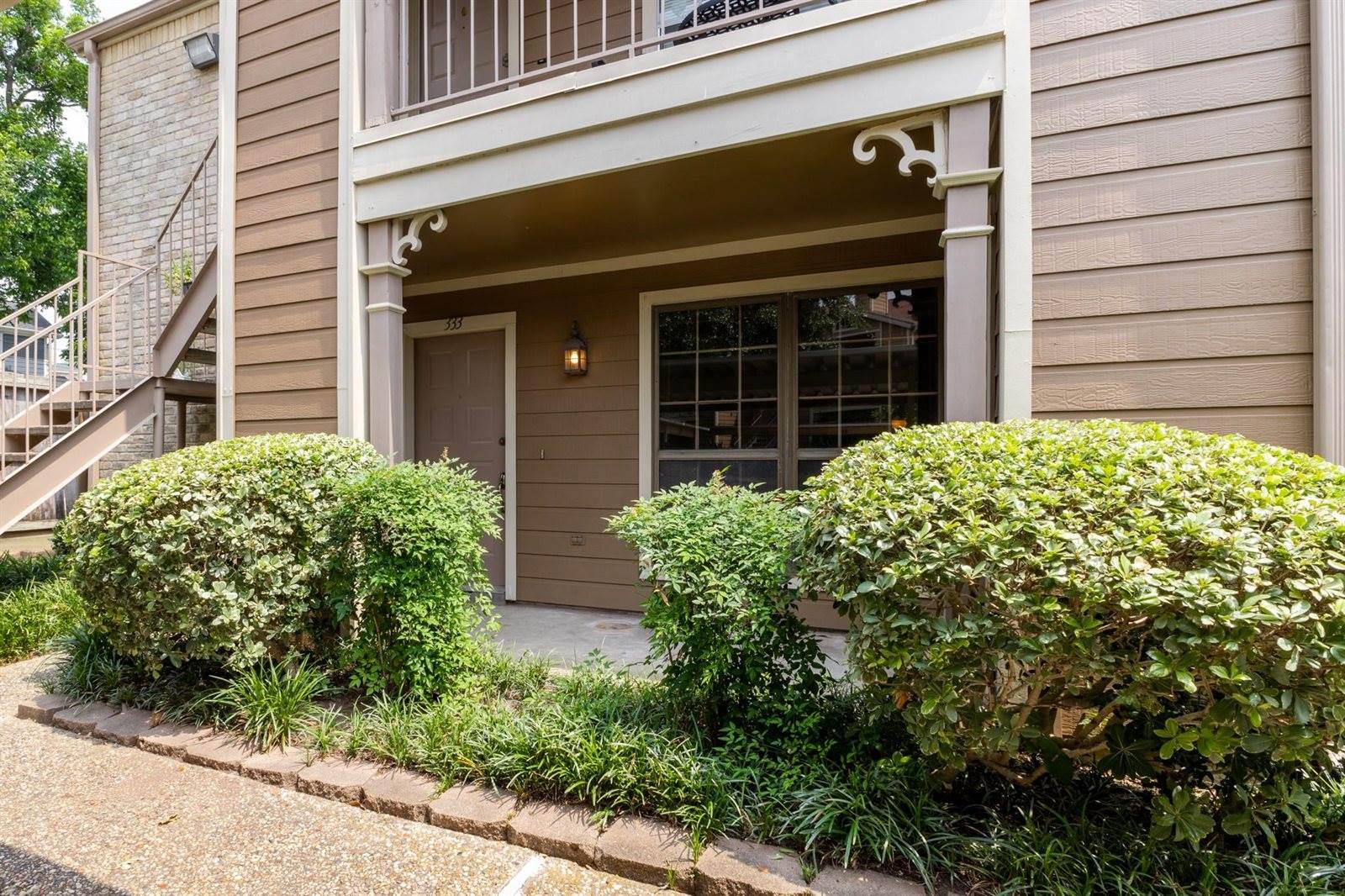 1860 White Oak Drive, #333, Houston, TX 77009