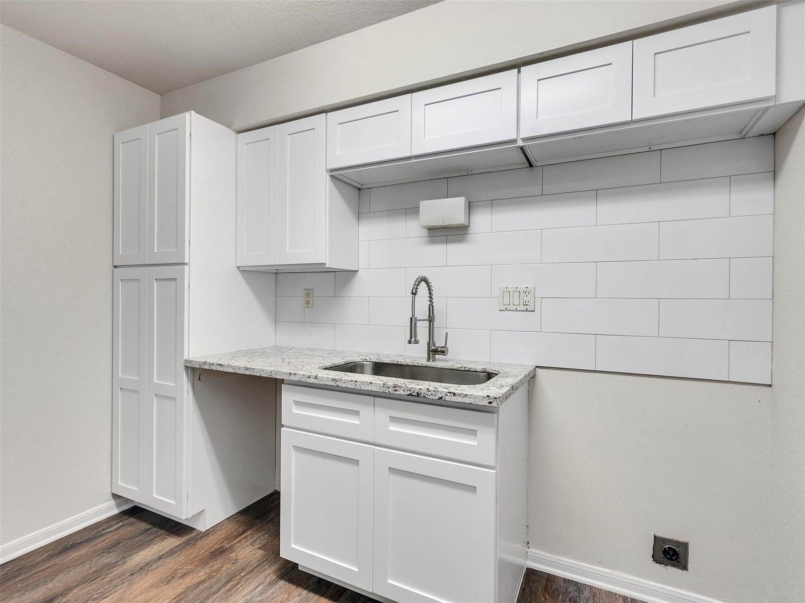 1860 White Oak Drive, #333, Houston, TX 77009