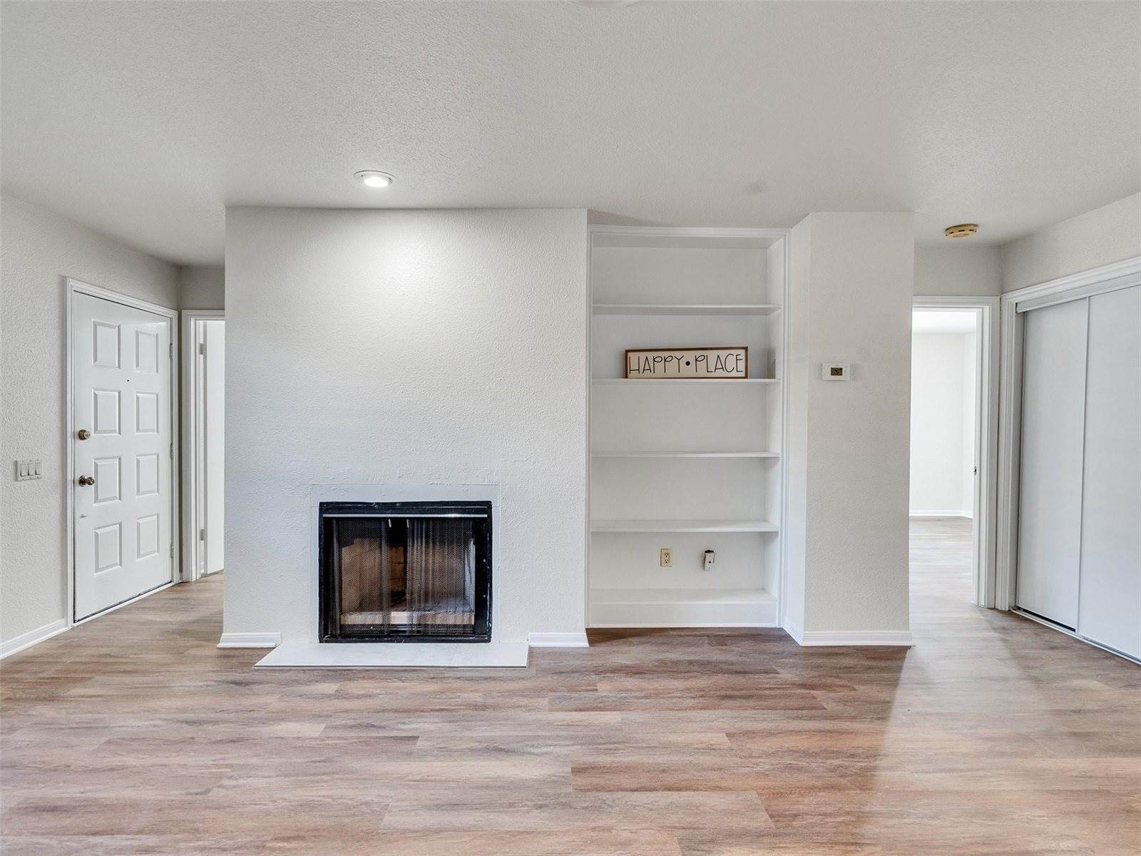 1860 White Oak Drive, #333, Houston, TX 77009