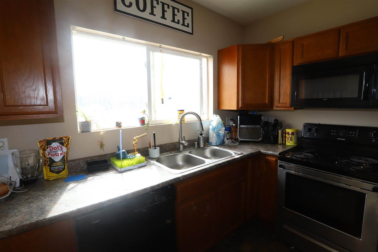 732 Lincoln Ave NW, Minot, ND 58703