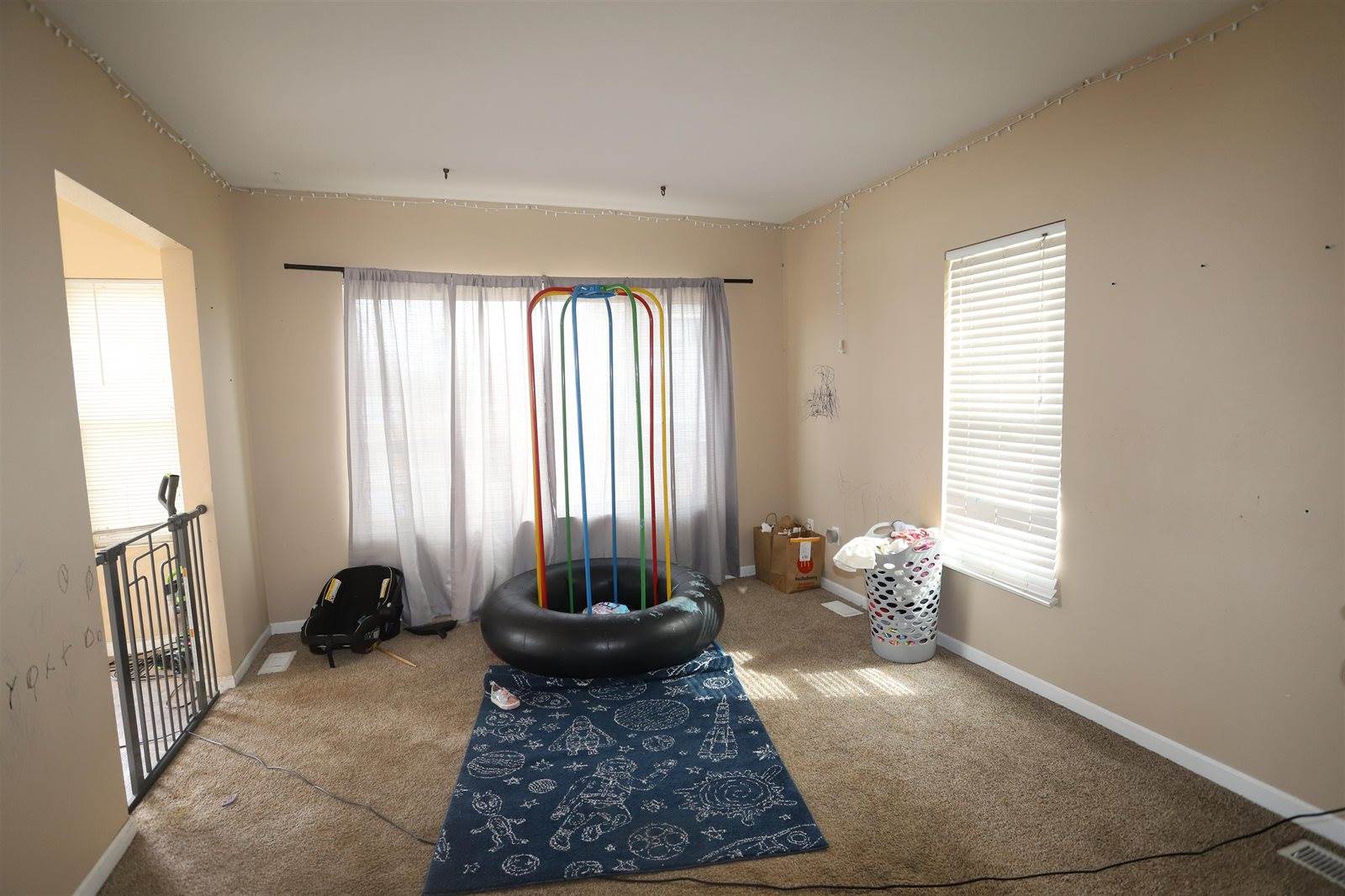 732 Lincoln Ave NW, Minot, ND 58703