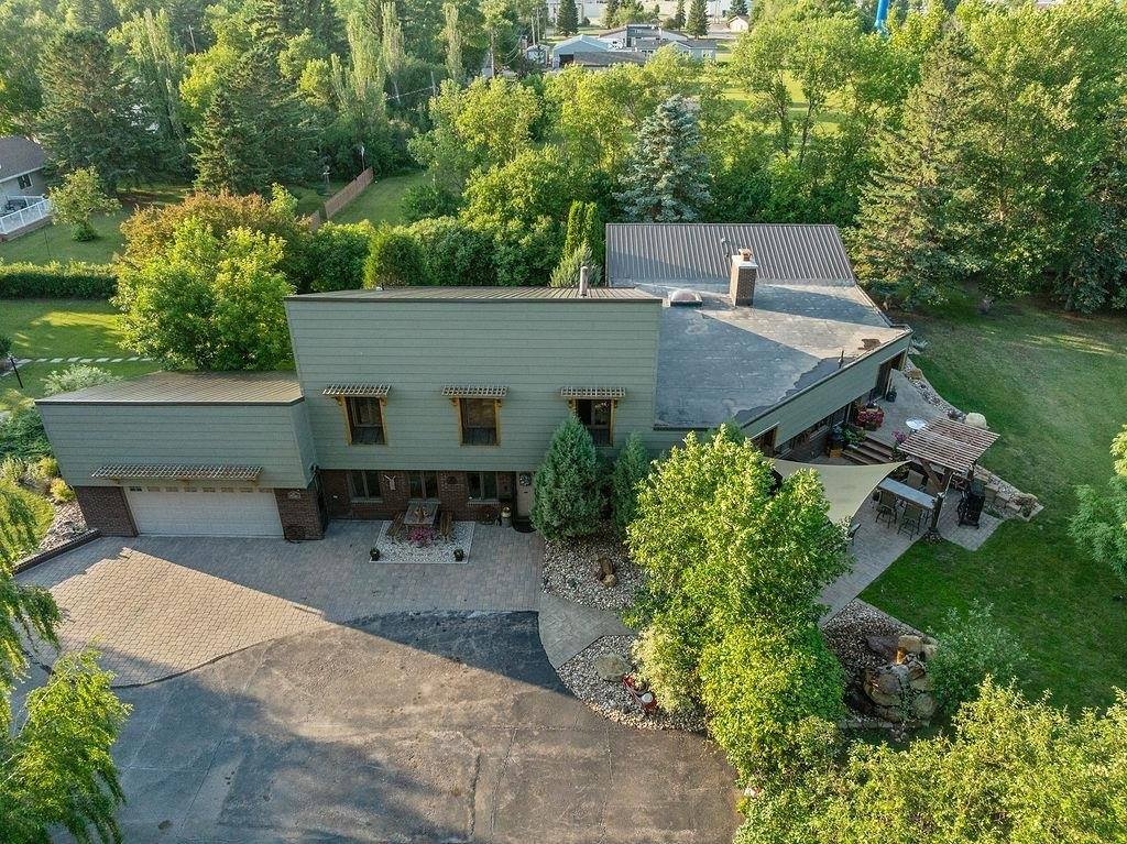 309 4th Ave SE, Mohall, ND 58761