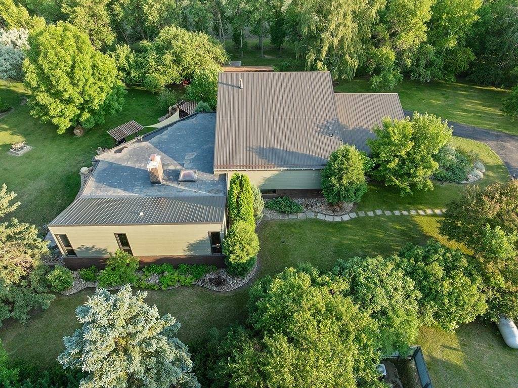 309 4th Ave SE, Mohall, ND 58761